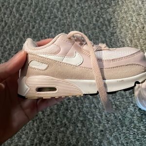 Light pink airmax- shoe size 8c